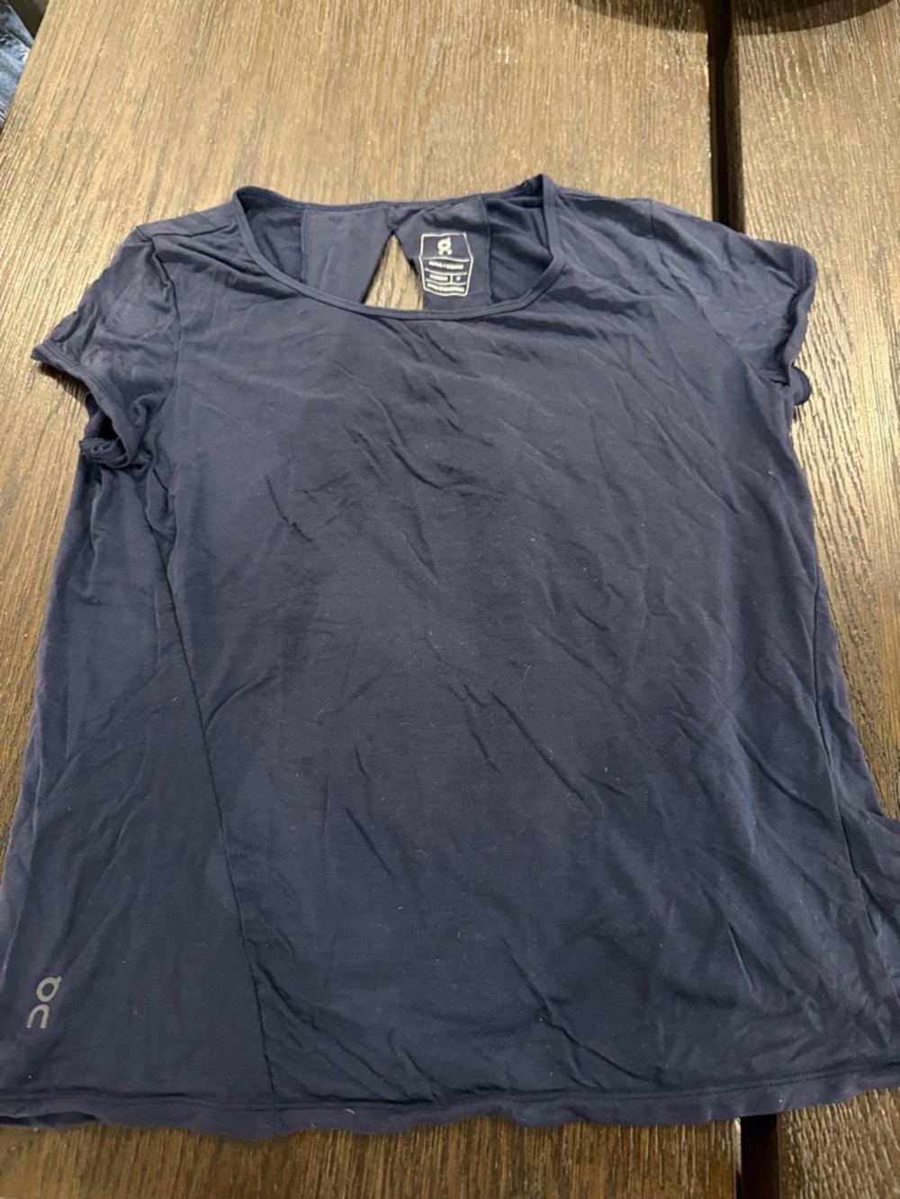 ON active-T breathe shirt for women in size medium